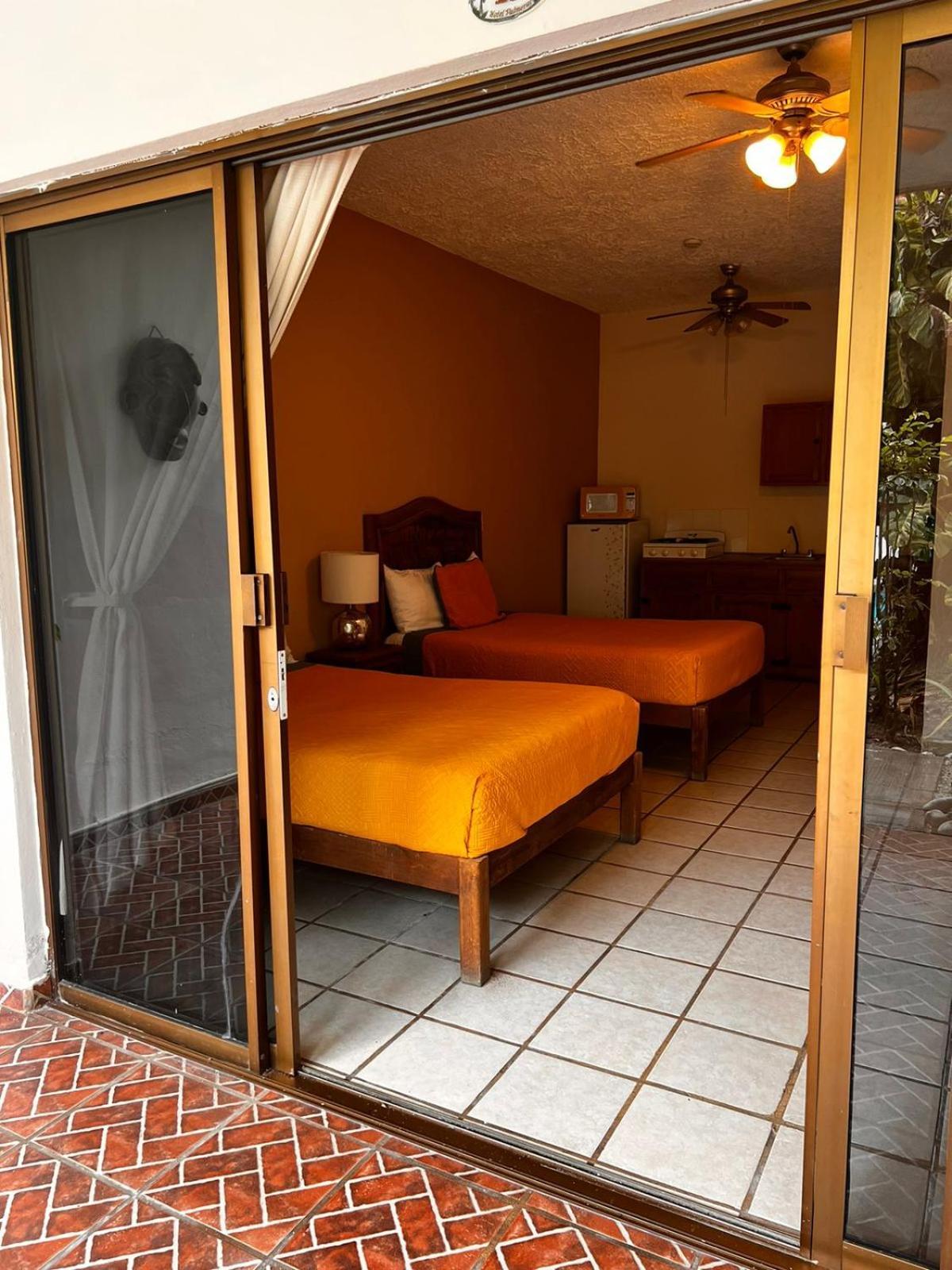 Bucerías Hotel Palmeras מראה חיצוני תמונה