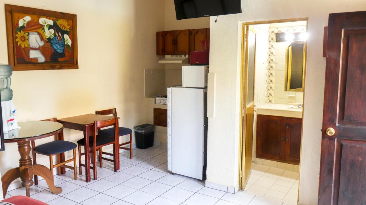 Bucerías Hotel Palmeras מראה חיצוני תמונה